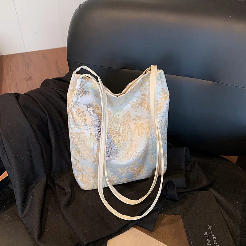 

Hot Seller New Fashion New Chinese Style Embroidery Multi-purpose Backpack Small Fresh Single Shoulder Crossbody Handbag