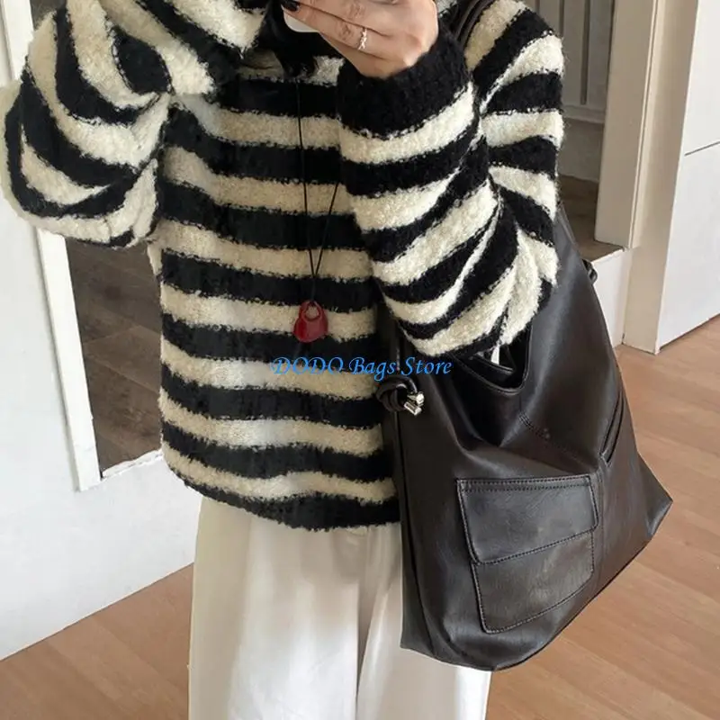 

Retro Casual Commuting Shoulder Bag PU Leather Underarm Bags Large Capacity Slouchy Bags for Fashionable Women