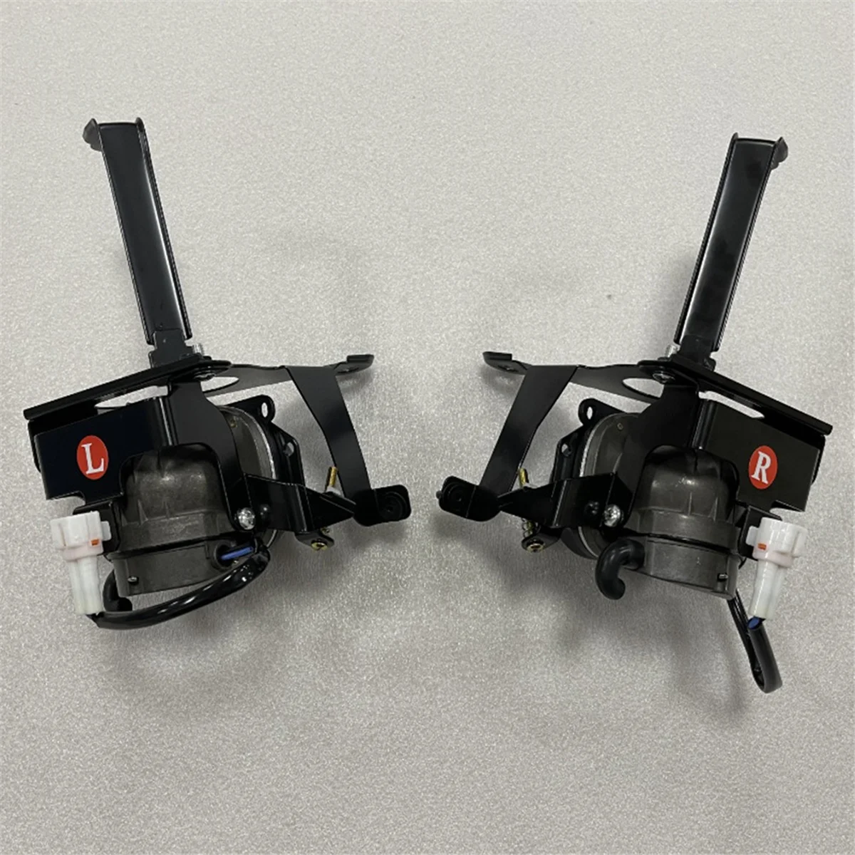 

# 772O для Toyota 4Runner 1999-2002, противотуманные фары со стороны водителя и пассажира 81220-35030,81210-35050 (черный)