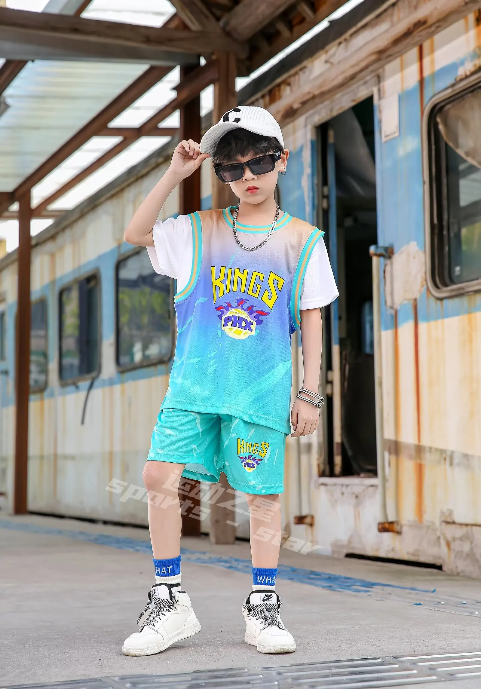 New Children's clothing suit comfortable running boys girls Basketball Jerseys Fake two-piece uniform kit primary school trainin