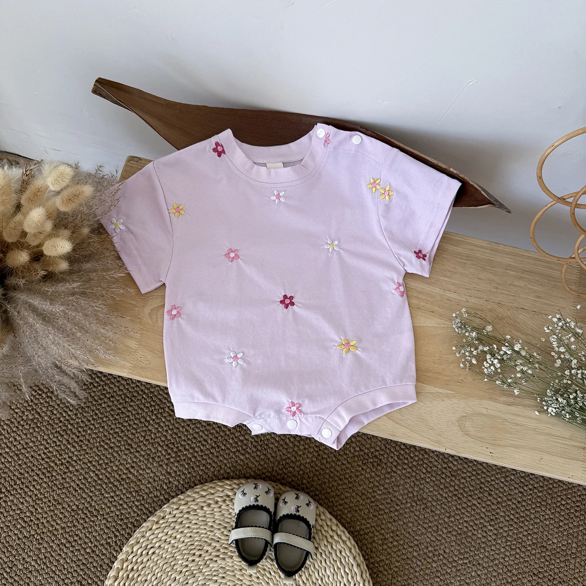 

Summer Body suit Flower Embroidery Round Neck Short Sleeved Baby Romper Cotton Girls Clothing Jumpsuit 0-18M