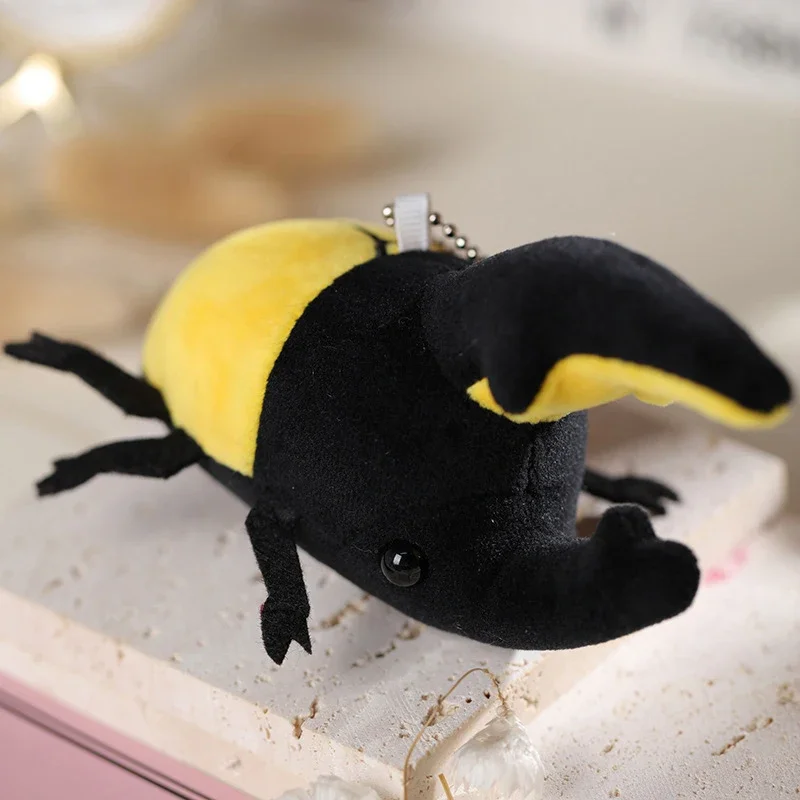 Simpatico cartone animato scarabeo insetto peluche bambola portachiavi borsa per insetti ciondolo regalo unico di compleanno di Natale per gli amici