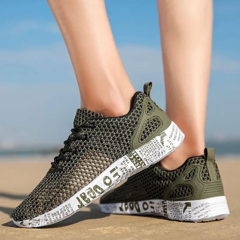 Summer Mens Casual Shoes Aqua Shoes Hight Quality Origin Mesh Sneakers Fashion Foam Sport Footwear Beach Shoes Water Shoes