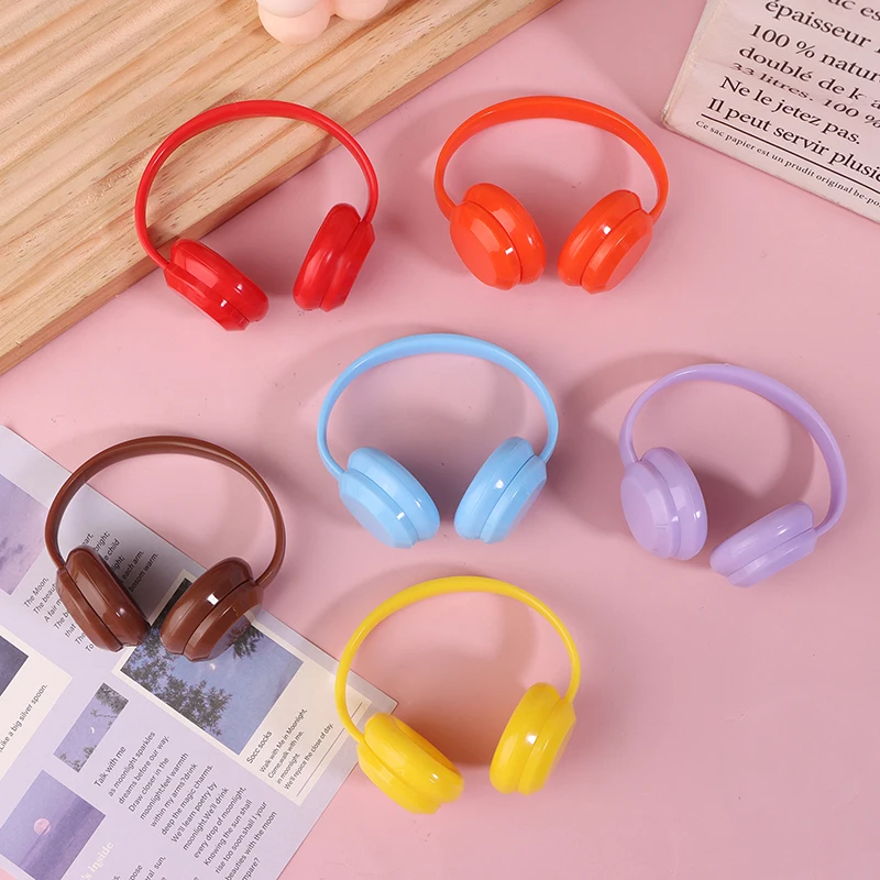 

Adorable Cotton Doll Headphone Miniature Earphone for 10cm Plush Dolls; DIY Fashionable Doll Accessory