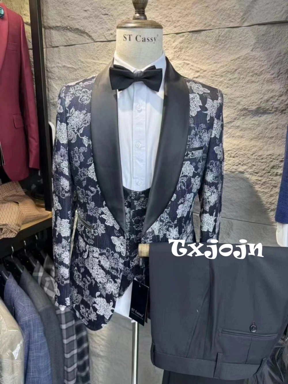 

High Quality Jacquard Business Suit Set For Men Casual Handsome Shawl Lapel Men's Suits Wedding Prom Wear Customized 2025