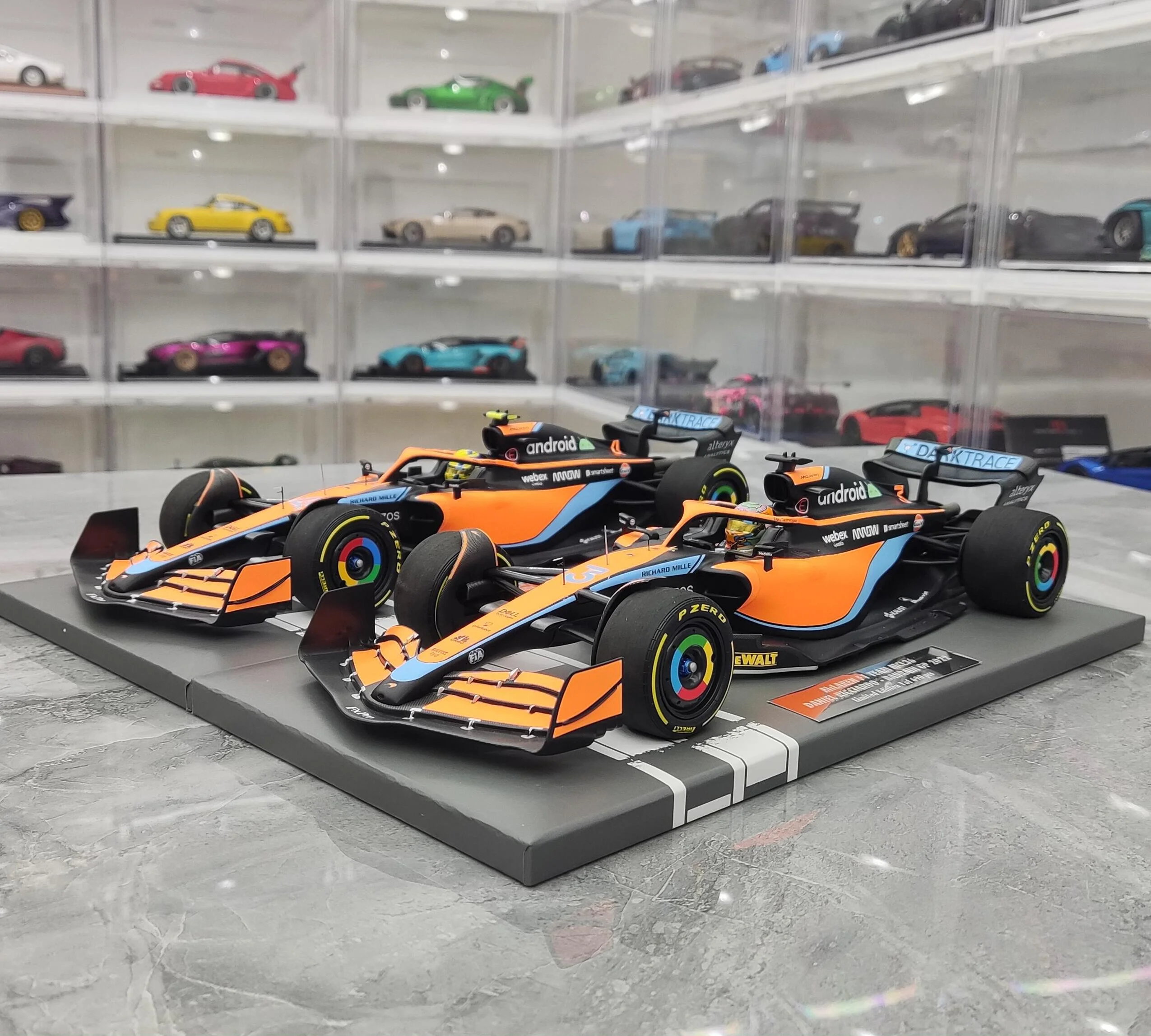 

Minichamps 1:18 F1 MCL36 Ricciardo NO.3 Norris NO.4 2022 Bahrain Simulation Limited Edition Resin Metal Static Car Model Toys