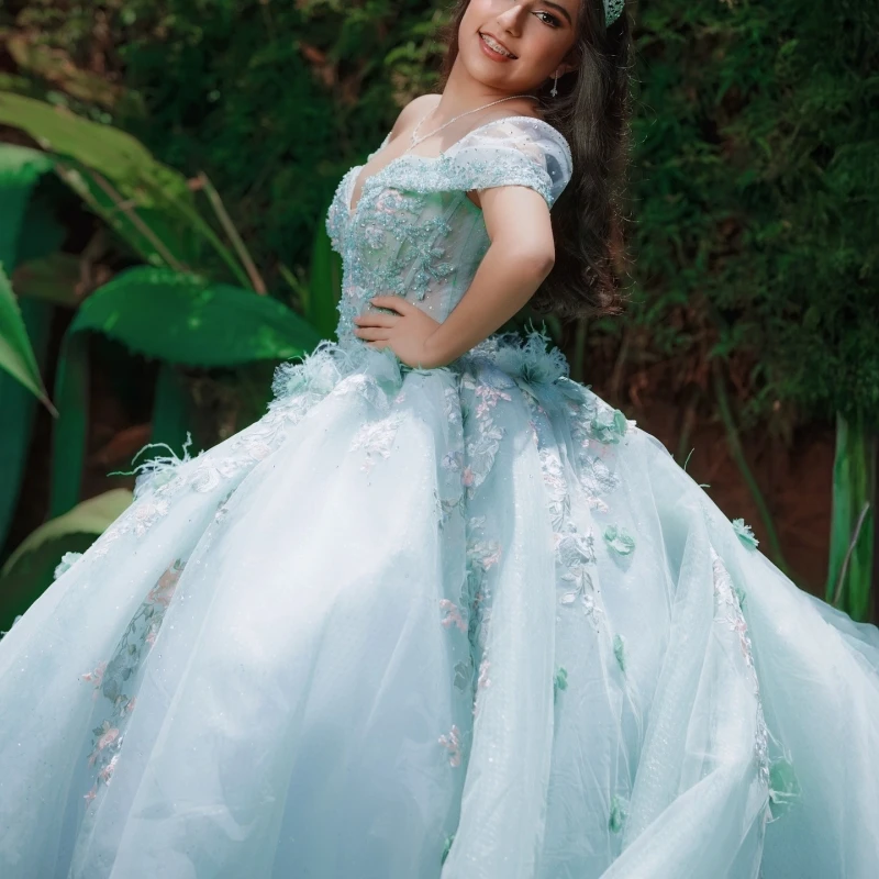 

Мятно-зеленый блестящий платье Quinceanera, бальное платье с открытыми плечами, аппликация, цветок, бисер, перьевое тюль, корсет, вечерние, день рождения, сладкий