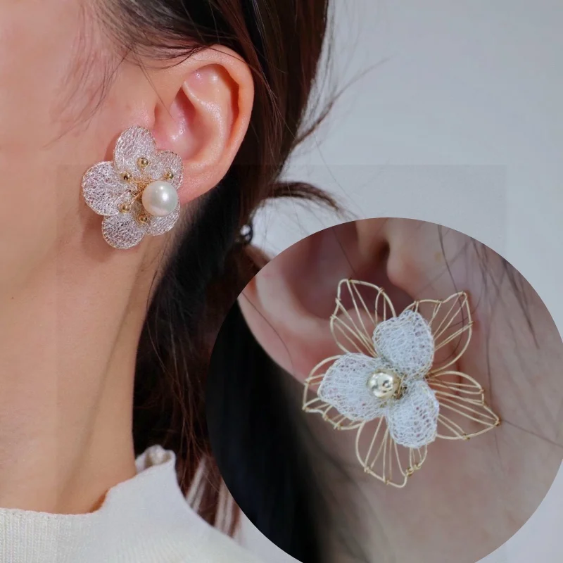 

SGARIT Korea New Earrings 14k Filled Gold Women Flower Pearl Earrings Elegant Women's Party Accessories SE57