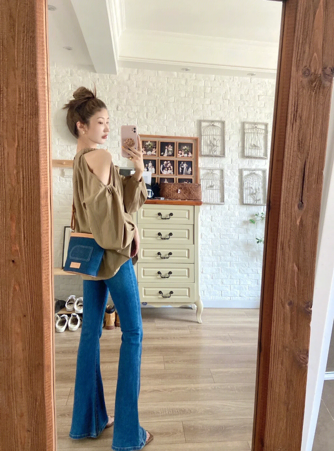 

High Waist Bell Bottom Jeans Women's Elastic Hoof Long Leggings Vintage Blue Slimming Stretchy Spring Fashion Deep Color
