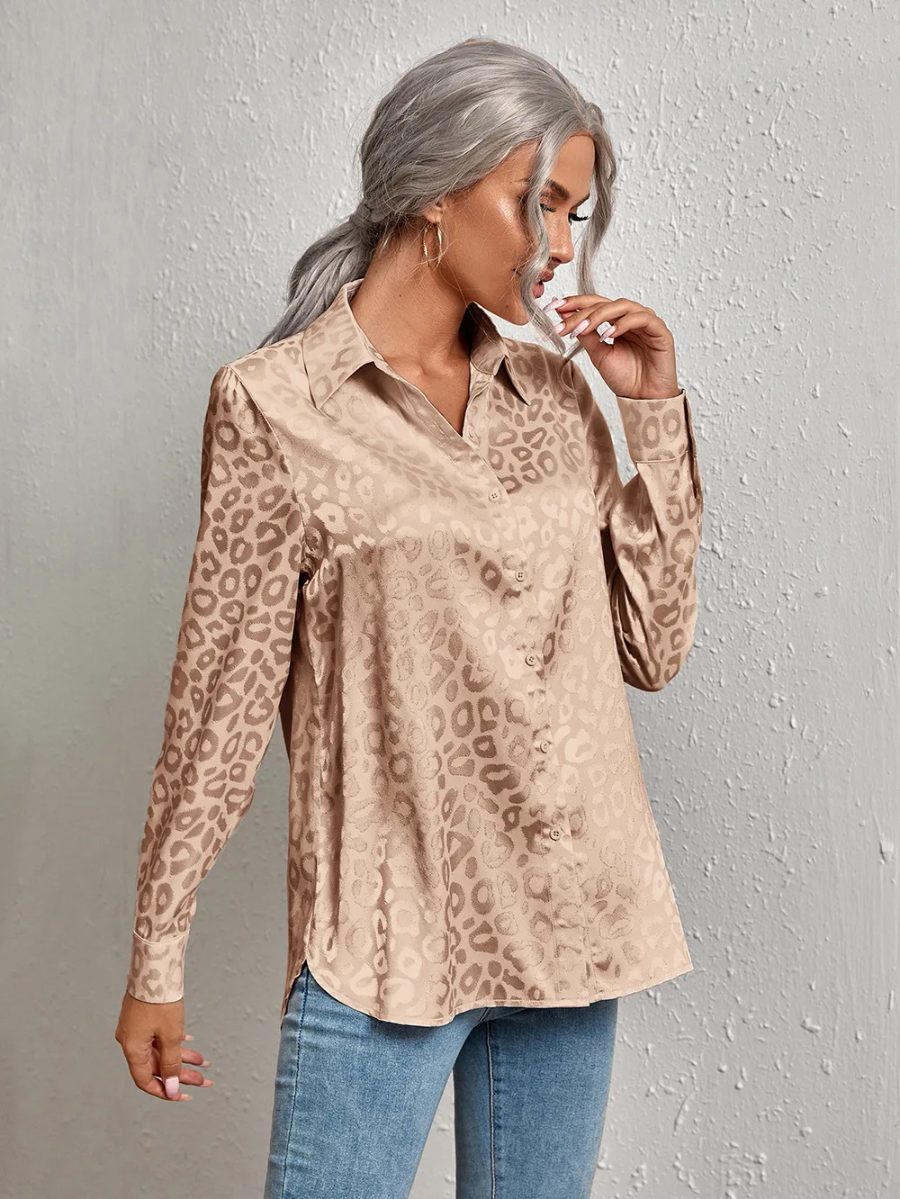 Women Leopard Print Luxury Blouse Spring Summer Long Sleeve Lapen Vintage Button Up Shirt Office Lady Satin Tunics Harajuku Top