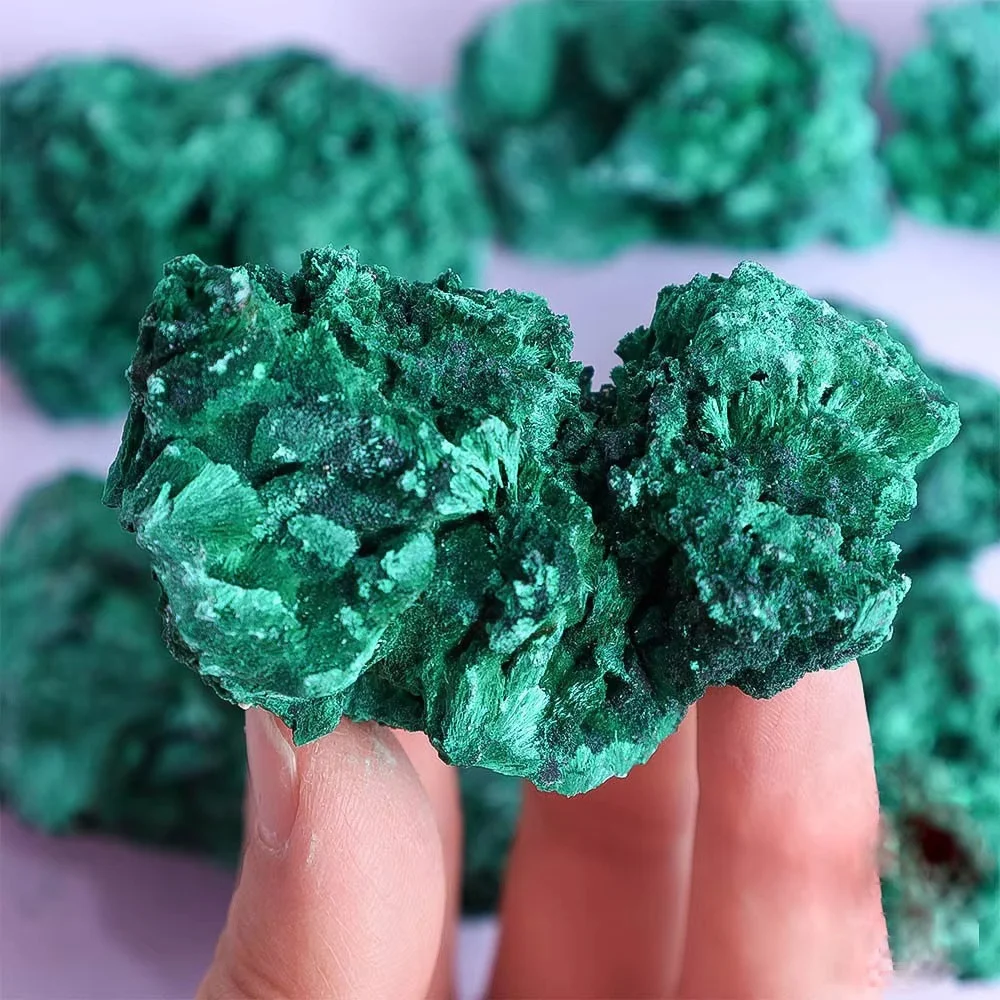 Wholesale Semi-precious Stone Crafts Natural Crystal Mineral Specimen Semi Precious Green Malachite Rough