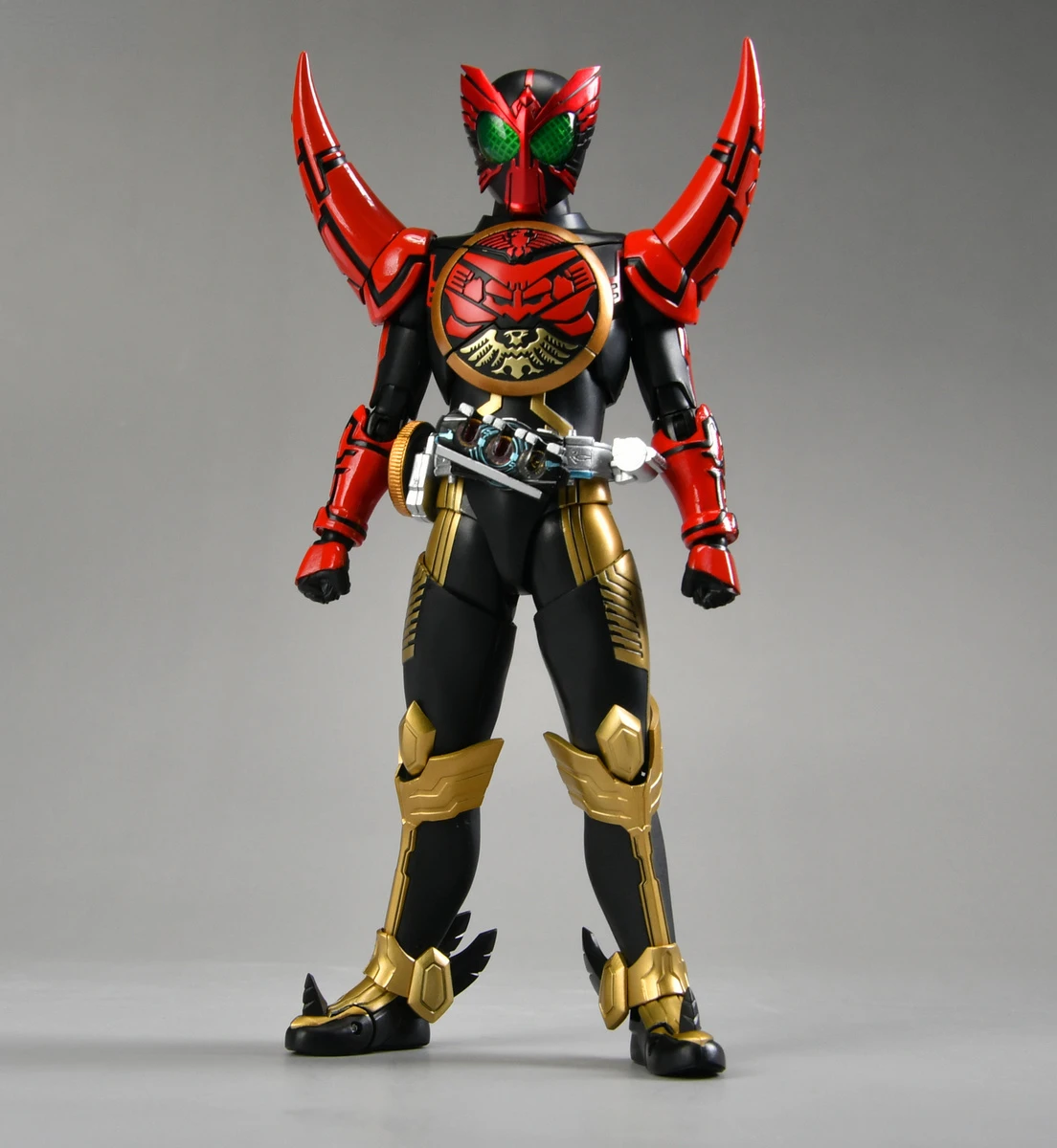 In Stock 100% Original BANDAIS.H.Figuarts Masked Rider OOO TaMaShiy Combo SHF Tokusatsu Anime Action Figure Gifts for Kids