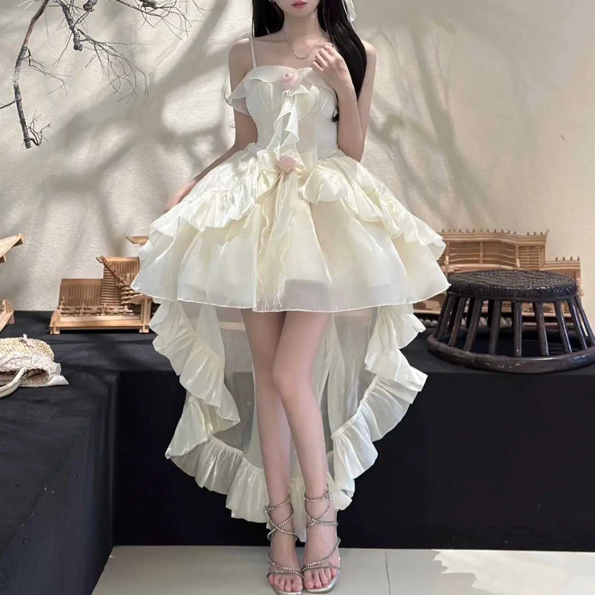 

Summer New Korean Style Sweet and Flattering Waist-Cinching Strappy Floral Dress