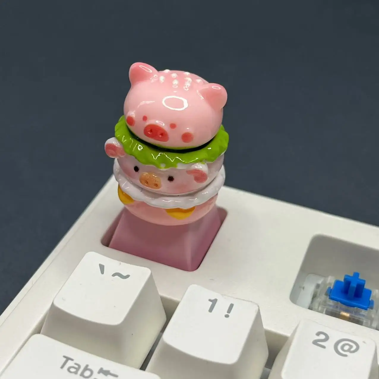 Cute Piggy Burger Keycaps Mechanical Keyboard Personalized and Creative Cute Cartoon Anime Resin Pink Couple Keycaps