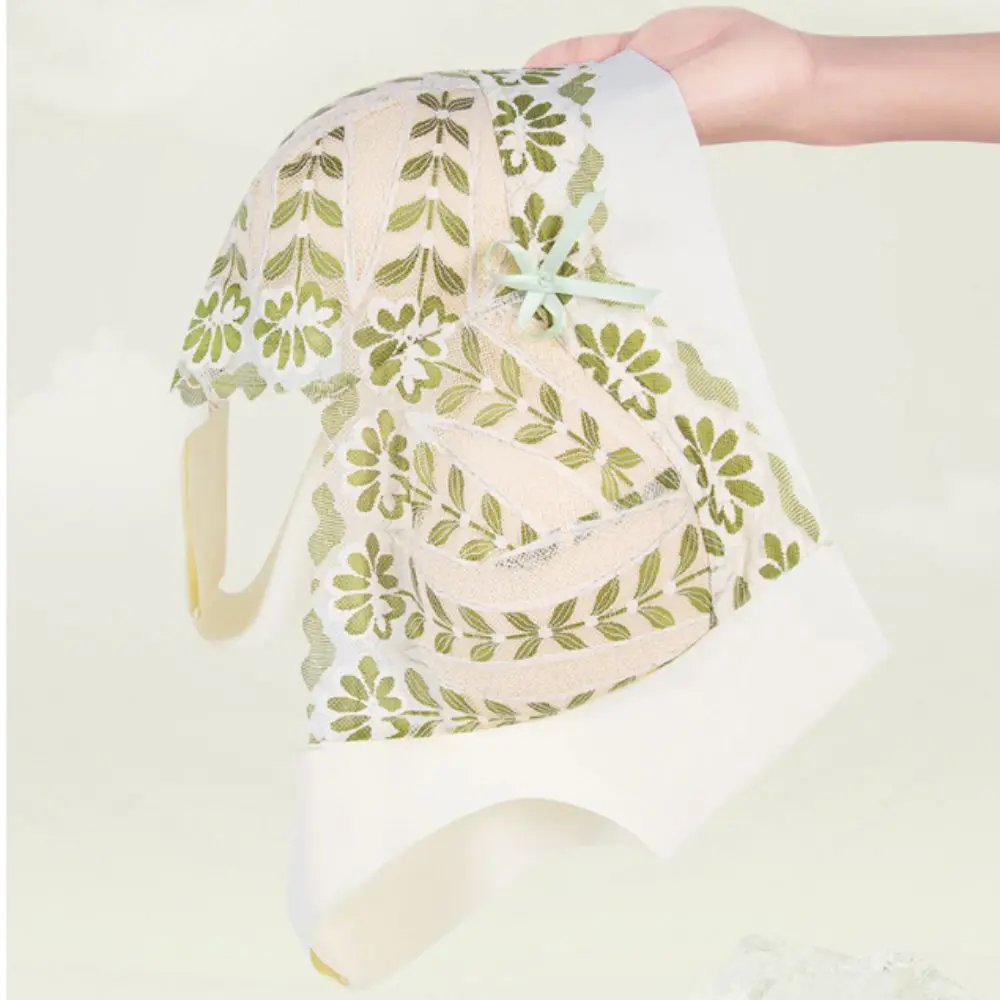 Oddychające biustonosze z koronką w kształcie liści, głęboki dekolt V, duże miseczki, odporne na wstrząsy, bezszwowe, push-up, bielizna, zbierające biust, bezprzewodowe biustonosze dla dziewcząt.