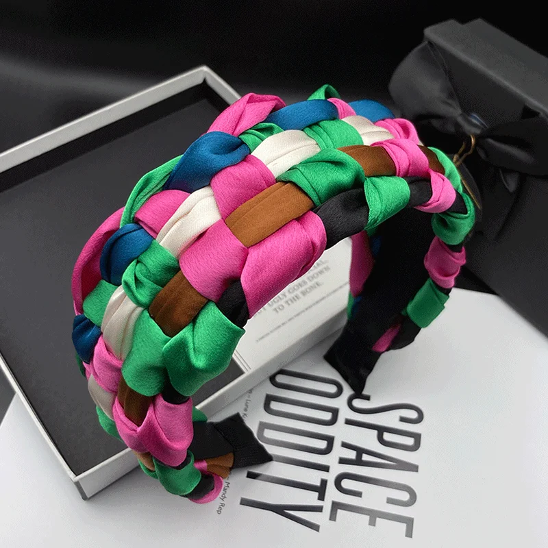 

Стильная тканая повязка для волос для женщин с ультраширокими краями, скрывающая седину, для использования на выход, при умывании и для фиксации волос.