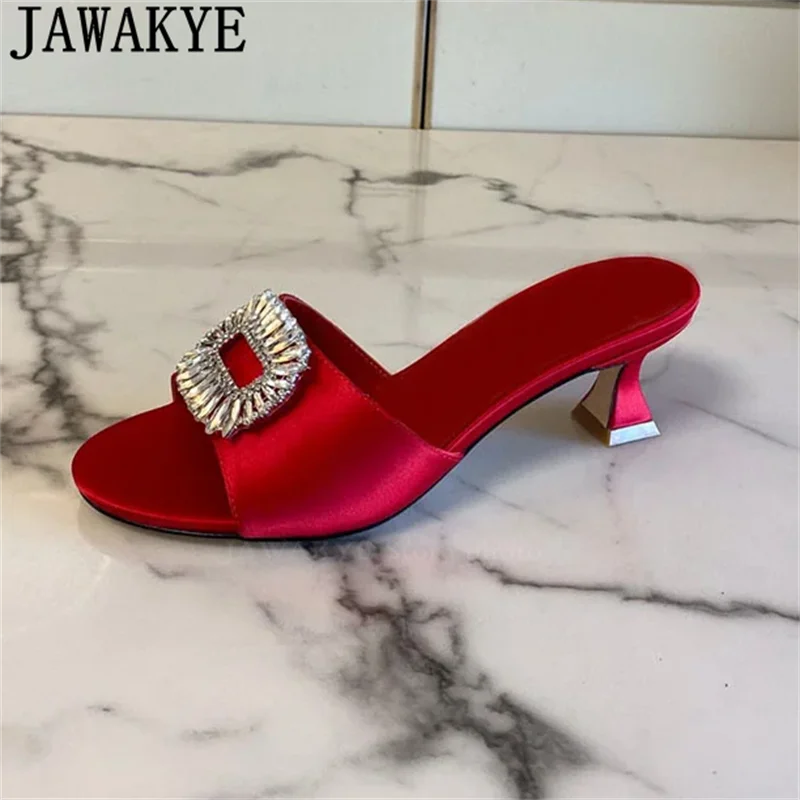 Satin Round Open Toe Kitten Heel Slippers Women Summer Sexy Runway Mules Slippers Banquet Crystal Party Shoes zapatillas de muje