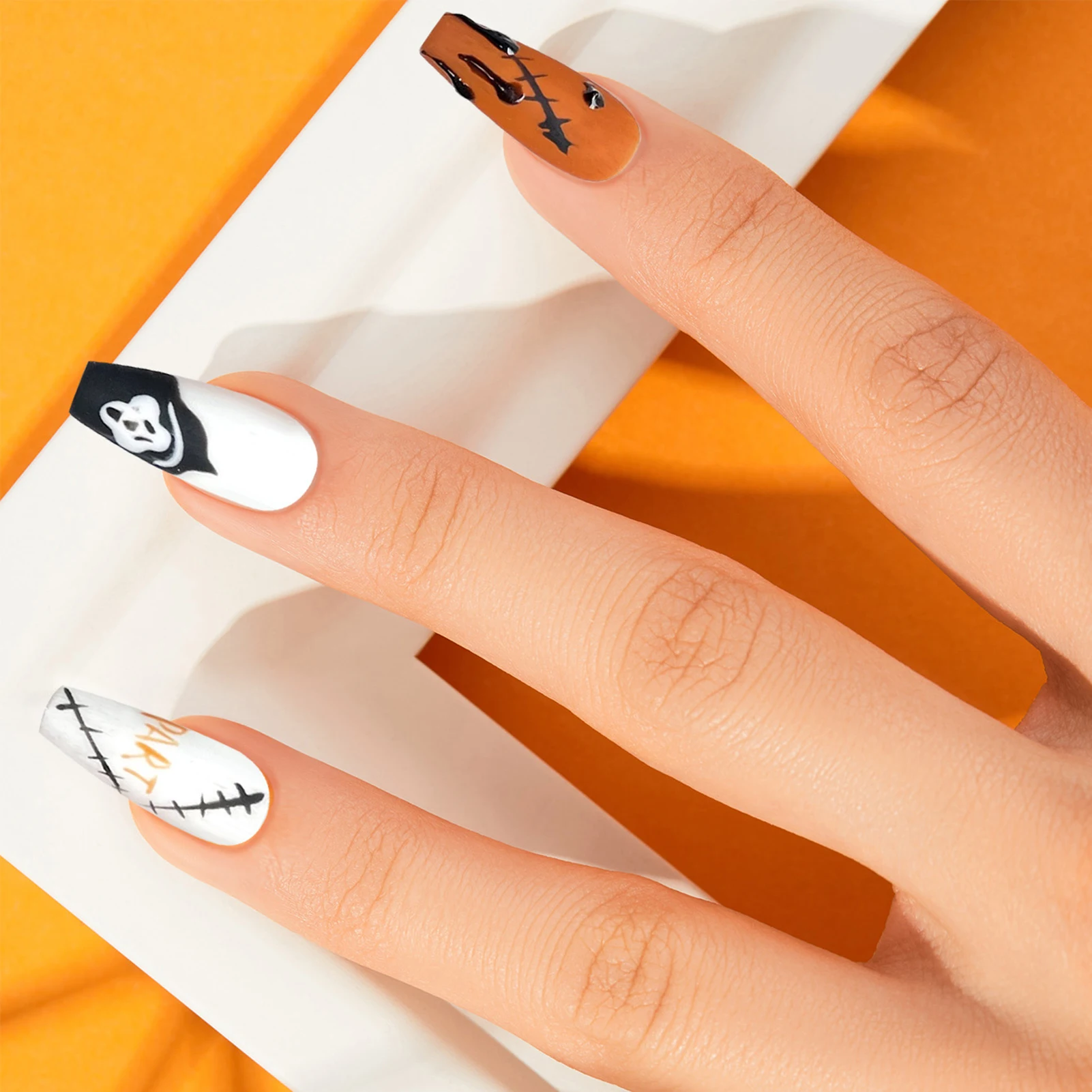 Handmade Medium T False Nails Hand Painted Pumpkin Press On Nail White Orange Little Ghost Designs Nail Tips For Halloween Party