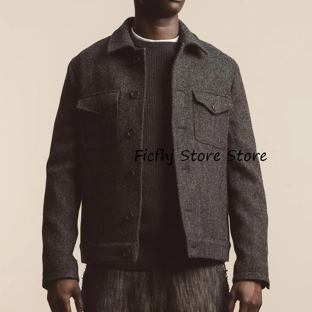 

Мужская куртка, костюм, куртки для мужчин, повседневные однобортные прямые карманы, два кармана на пуговицах, модная ткань с лацканами в елочку