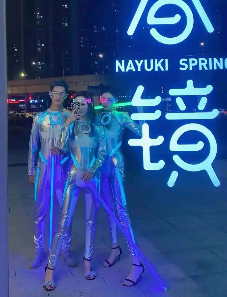 LED Tron Light เครื่องแต่งกายผู้หญิงส่องสว่างเสื้อผ้า Man Light Up Gogo ชุดเดรสเต้นรำ Glow Party ผ้า