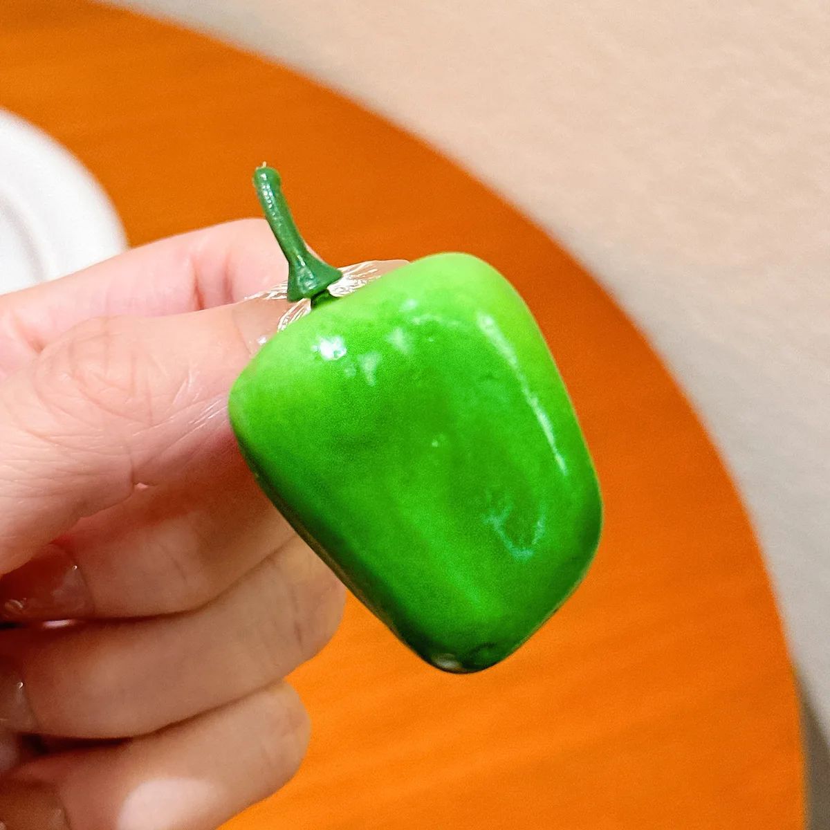 1 lustige Entenschnabel-Clip in Obst- und Gemüseform, niedliche Simulations-Obst-Haarspange, seitlicher Clip, gebrochene Haarspange für Damen – Detail 3