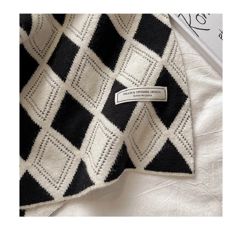 2024 Winter new imitation cashmere scarf women\'s Korean style simple classic plaid warm shawl thickened double-sided knitted