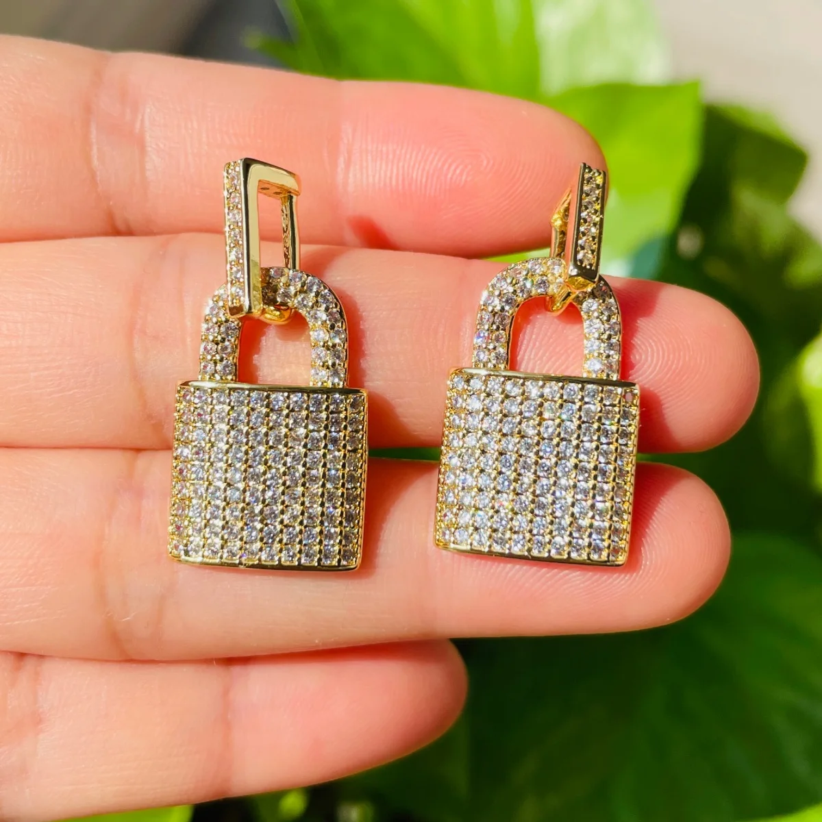 

5pcs Zirconia Pave Exquisite Lock Charm Gold-Plate Pendant for Women Bracelet Necklace Earring Making Jewelry DIY Accessory Bulk