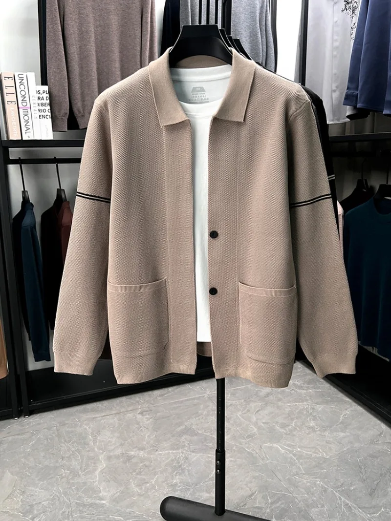 

Осень/зима 2025, новый мужской вязаный кардиган с воротником, деловой повседневный карманный свитер среднего возраста, куртка