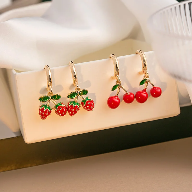 Needle Fun Fruit Strawberry Ear Ring Cute Girl Ear Clips Accessories Fashionable Commuting Style Women