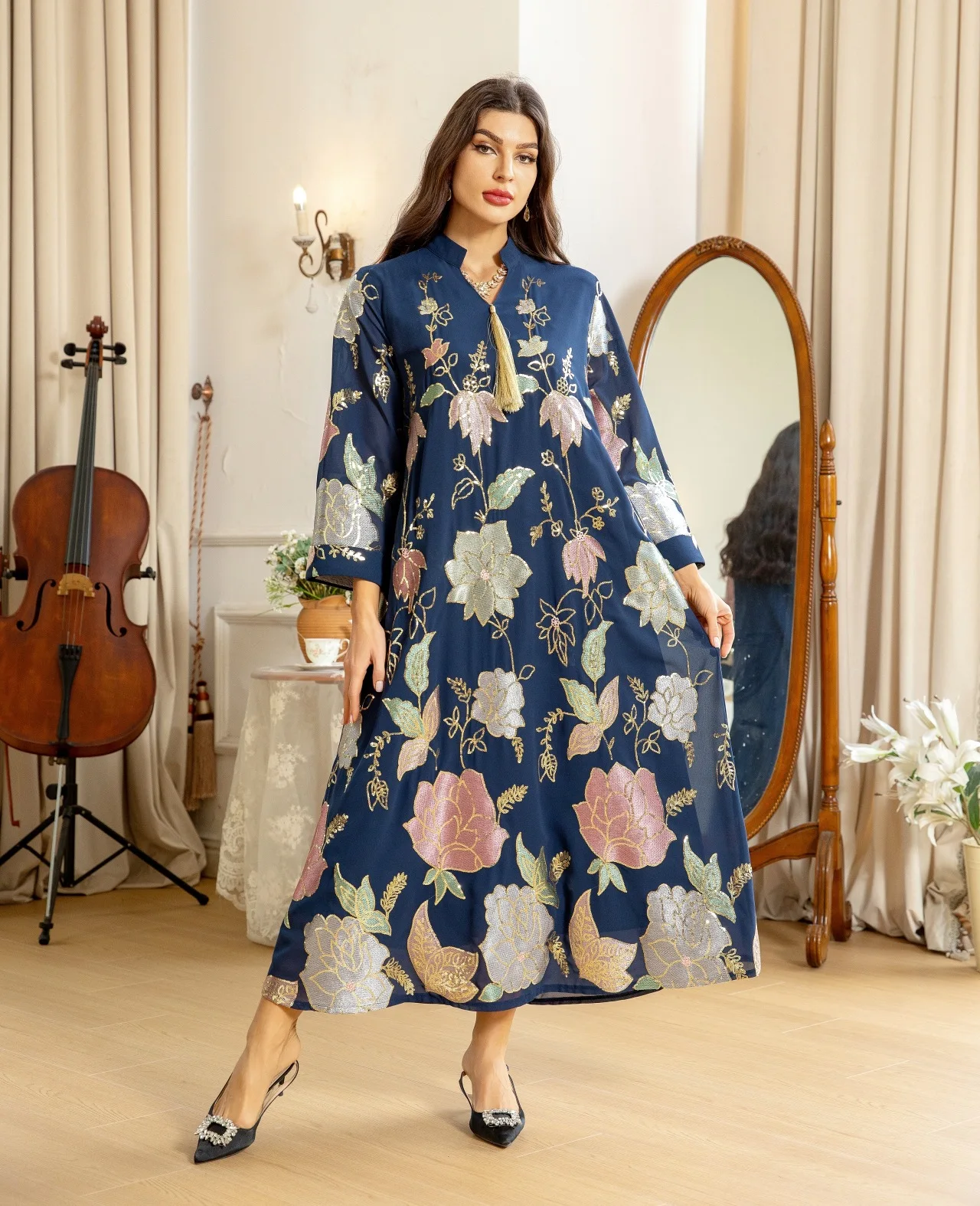 Muslim Fashion Floral Embroidery Sequins Casual Abaya Long Sleeve Notched V-Neck Tassel Dress Moroccan Dubai Women Robe