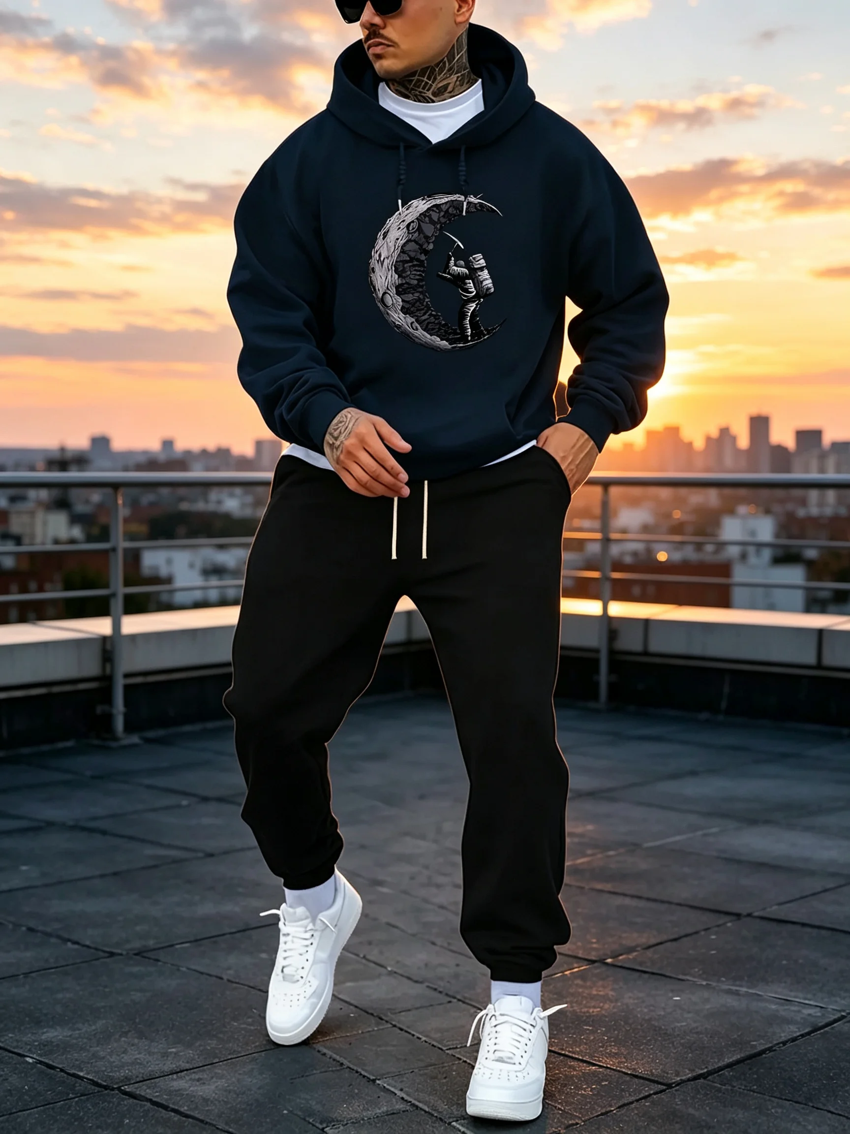 Men Christmas 2‑Piece Tracksuit, Versatile Long Sleeve Hoodie & Drawstring Pocket Jogger Pants for  Autumn Winter Outdoor Wear view 2