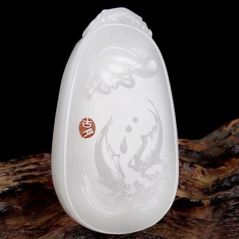 

Elegant Natural White Jade Koi Pendant Pendant, Exquisite and Simple Necklace (random Rope)