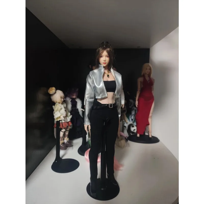 Worldbox AT210 AT201 AT202 1/6 Maßstab Actionfiguren Hobbys Superflexible weibliche Wespenfigur mit voll beweglichem Gesäß und 27 cm Körper