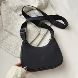 Trend Exquisite Women Nylon Solid Color Armpit Bag Lady Designer Zipper Crescent Shoulder Bag Ladies All-match Travel Handbags