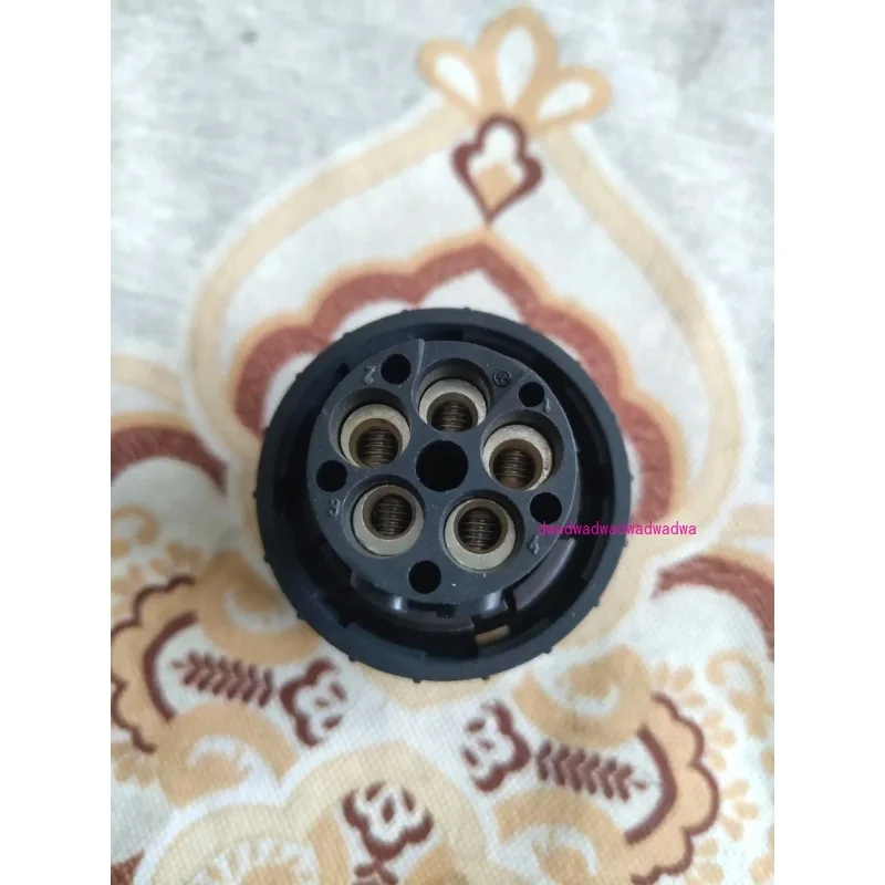

SUN2000-28KTL-C1 inverter 5-core AC output terminal connector brand new original stock