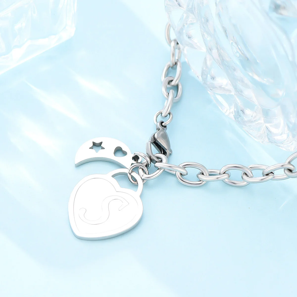 

1pc Stainless Steel Heart Bangle Bracelet Dainty Initial Bangle Moon Heart Charm Jewelry Gift For Women Men Alphabet V