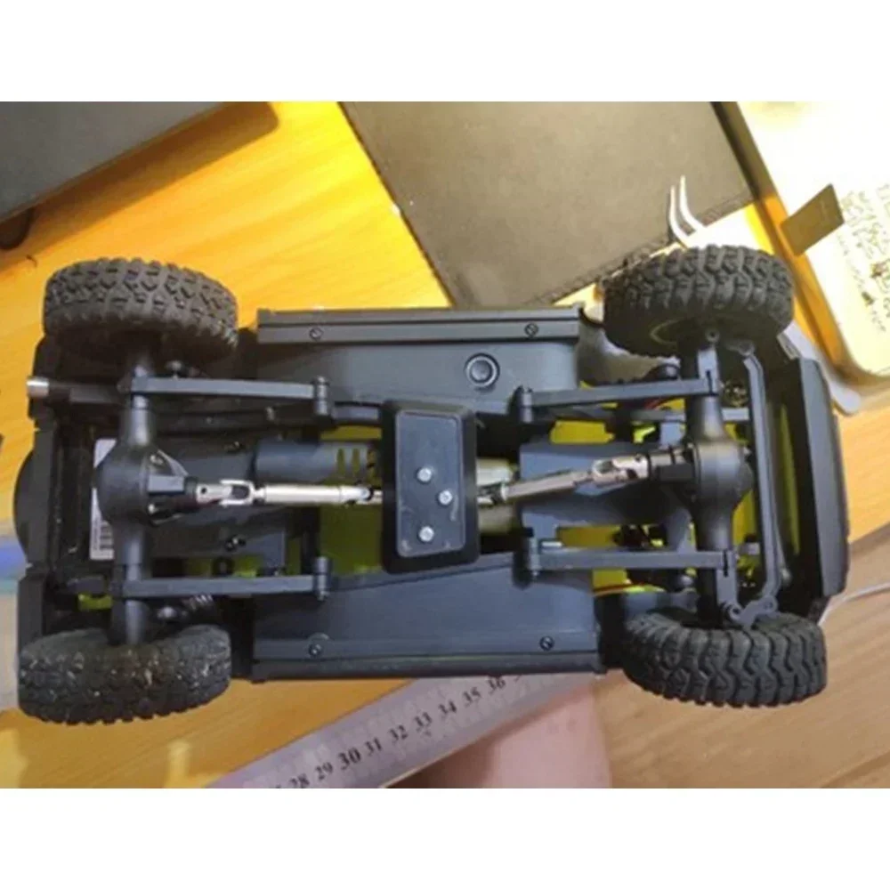 Arbre d'entraînement en métal CVD, 2 pièces, pour XiaoMi Jimny 1/16 RC, pièces de mise à niveau de voiture sur chenilles, accessoires