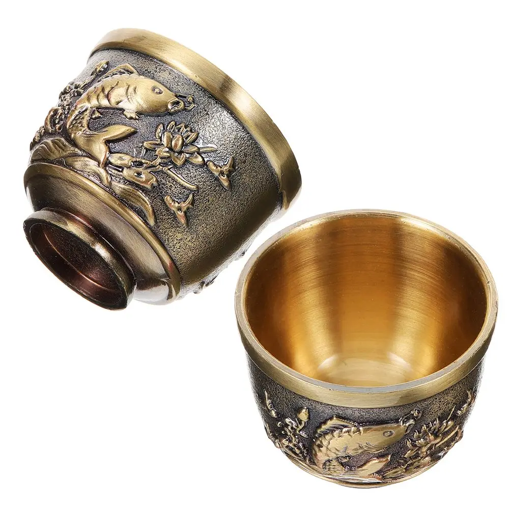

2Pcs Copper Plating Glasses Tea Cups Ancient Chinese Delicate Offering Cup Retro Metal Small Vintage Kitchen Bar Home Decor