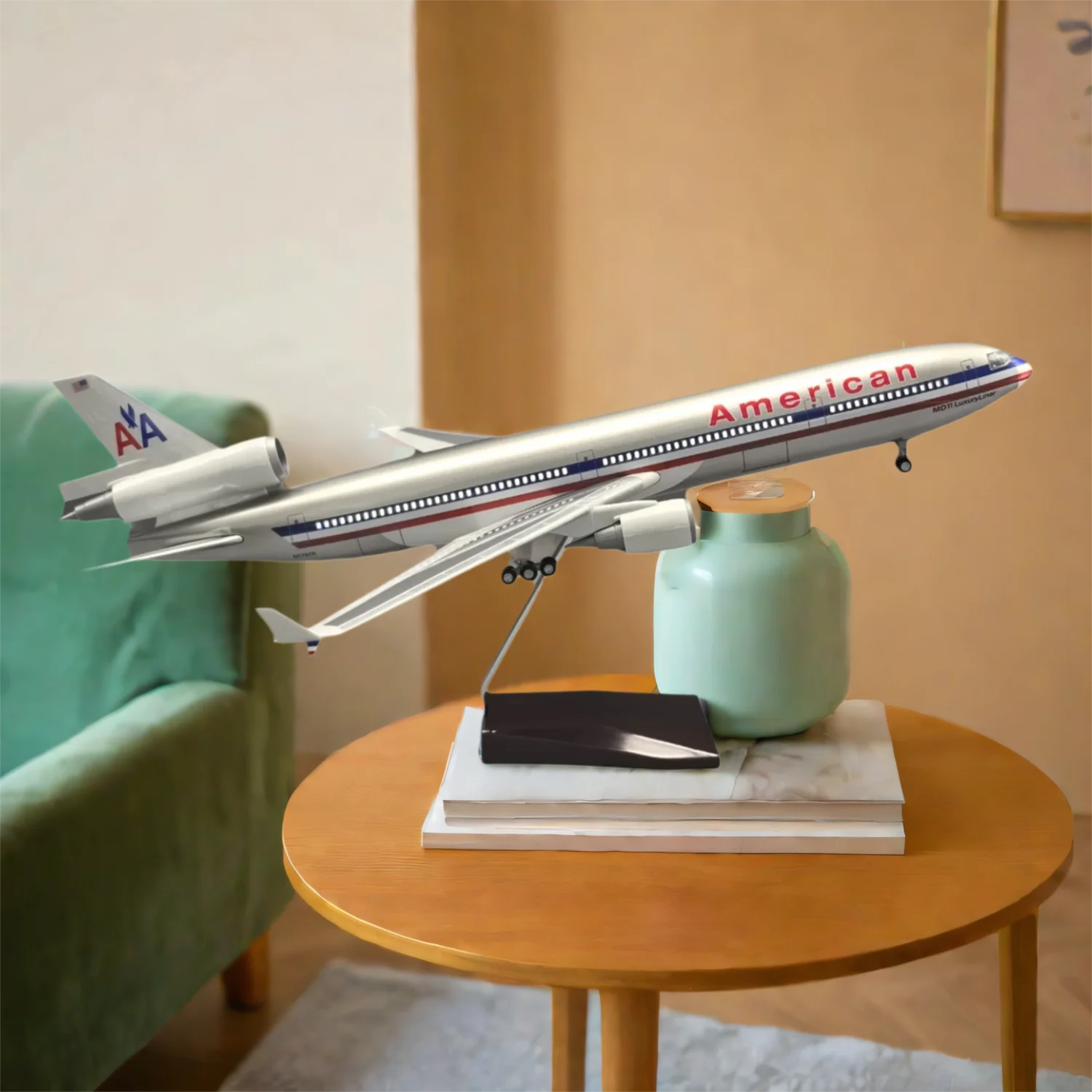 47cm MD-11 American Airways 1/130 Scale Resin Aviation Aircraft With Light and Wheels Airplane Model Enthusiasts Gift Collection