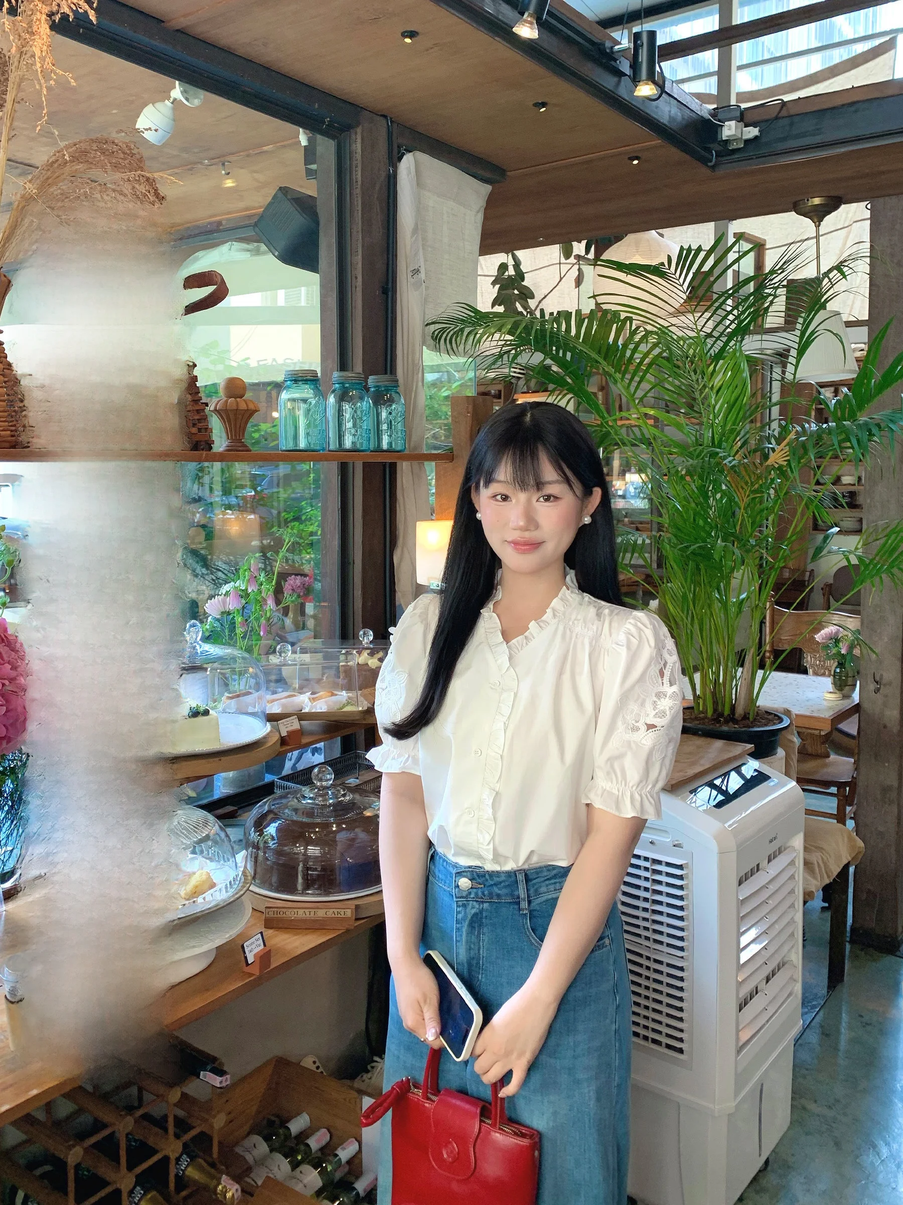 

Женская модная блузка с эффектом похудения, винтажная, с коротким рукавом-фонариком, из смесового хлопка, нежная, из весенней коллекции