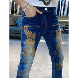 Men's Dedicated Gold Embroidery Front Patch Pants Slim Fit Washed Blue Jeans Stretchable Skinny Fit Party Pantalones Streetwear