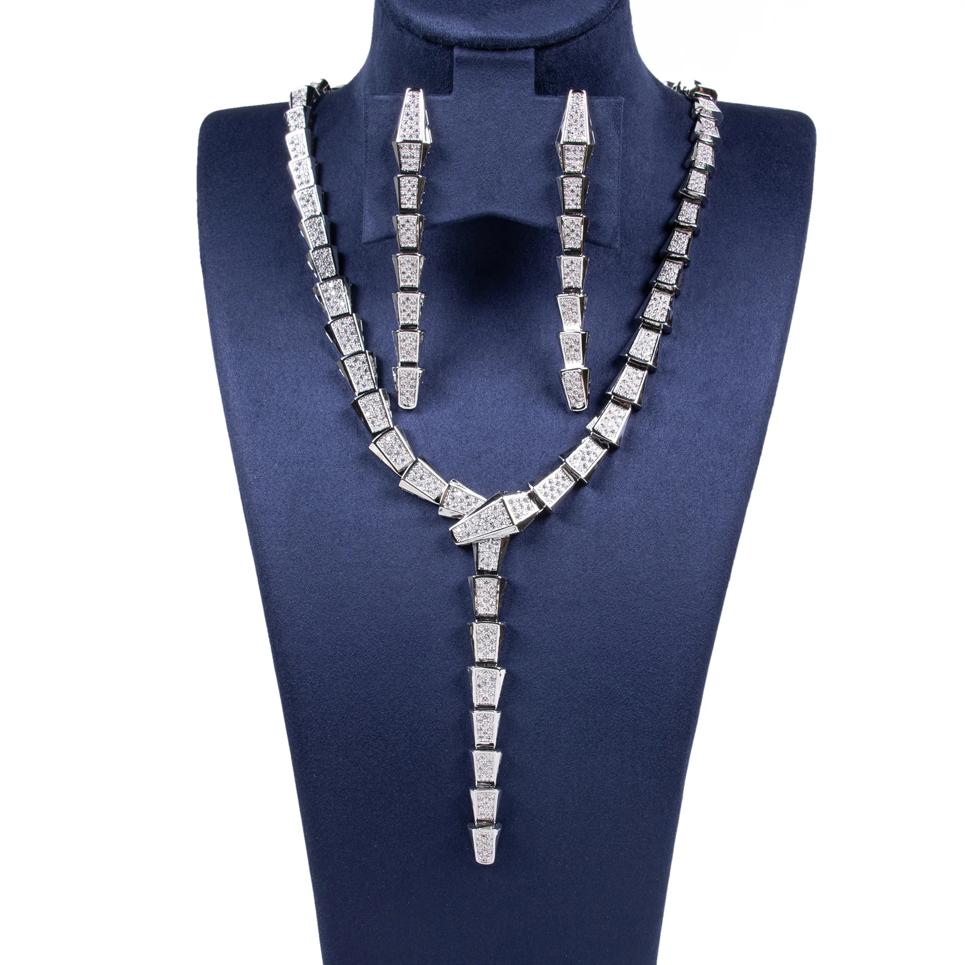 

Bridal wedding luxury dinner dress accessories Korean simple photography props zircon necklace earrings two-piece set women