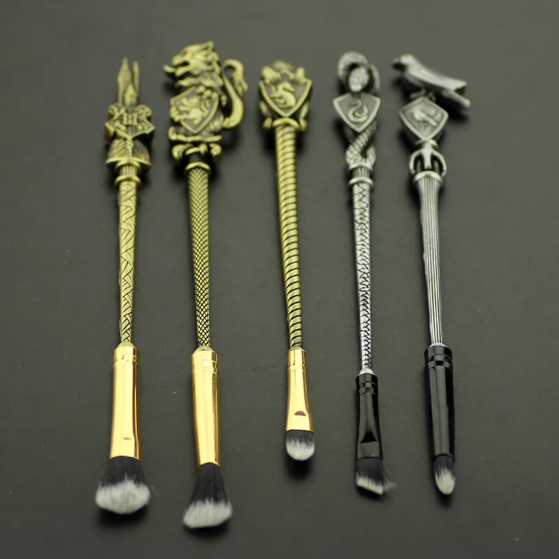 Harry Potter Hogwarts Gryffindor Slytherin Ravenclaw Hufflepuff Makeup Brushes Set Metal Makeup Brush Set Fans Collection