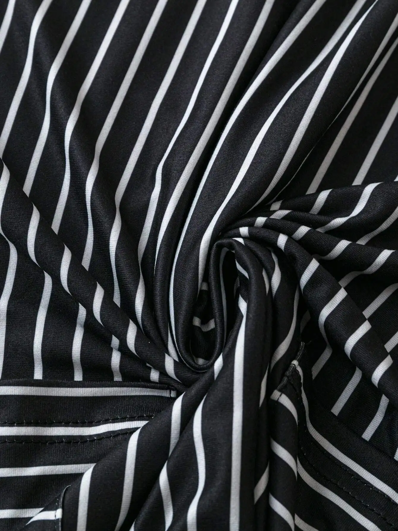 

Летнее платье для женщин больших размеров с полосками, круглым вырезом, короткими рукавами, карманами, свободного кроя, повседневное.