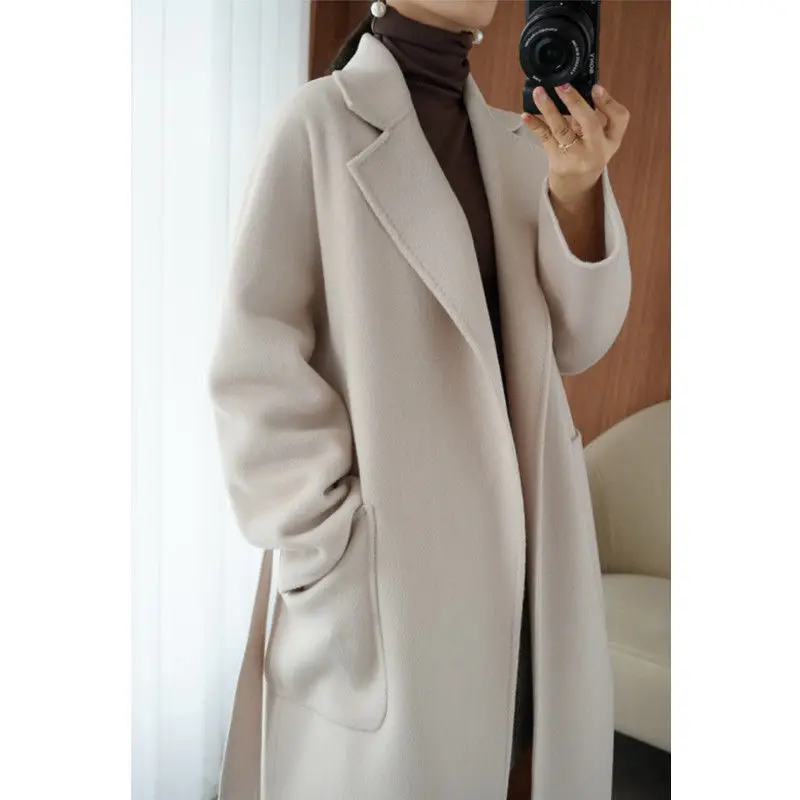 2024 New Premium Hepburn Style Overcoat Female Outerwear Elegant Woolen Solid Color Long Sleeve Trench Coat Warm Coats V12