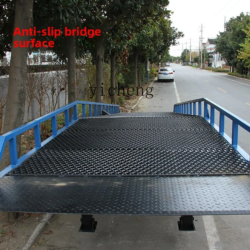 mobile boarding bridge forklift ramp loading artifact up and down loading hydraulic fixed container unloading platform