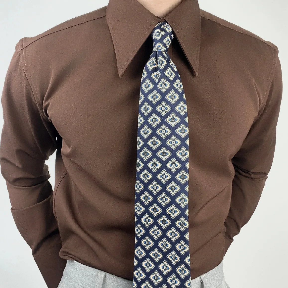 Red Brown Long Sleeve Sharp Collar Shirt Business Italian Style Comfortable Unisex Brown Coffee Color Top Youth Casual Wear
