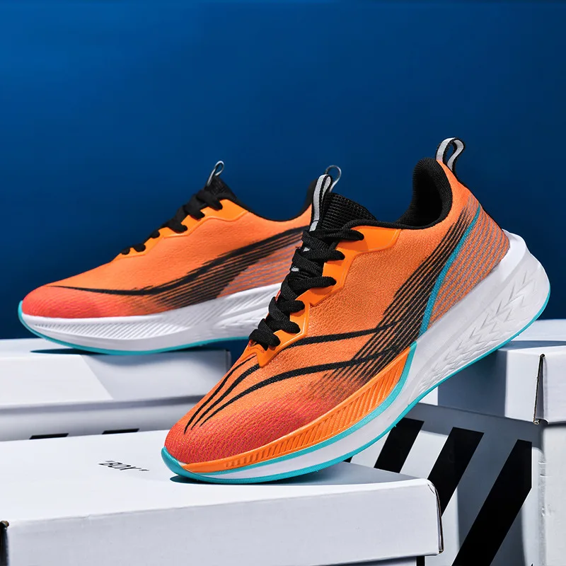 

running shoes men 2025 Autumn Versatile fashion High quality Soft sole sneakers Outdoor Jogging Students Training shoes