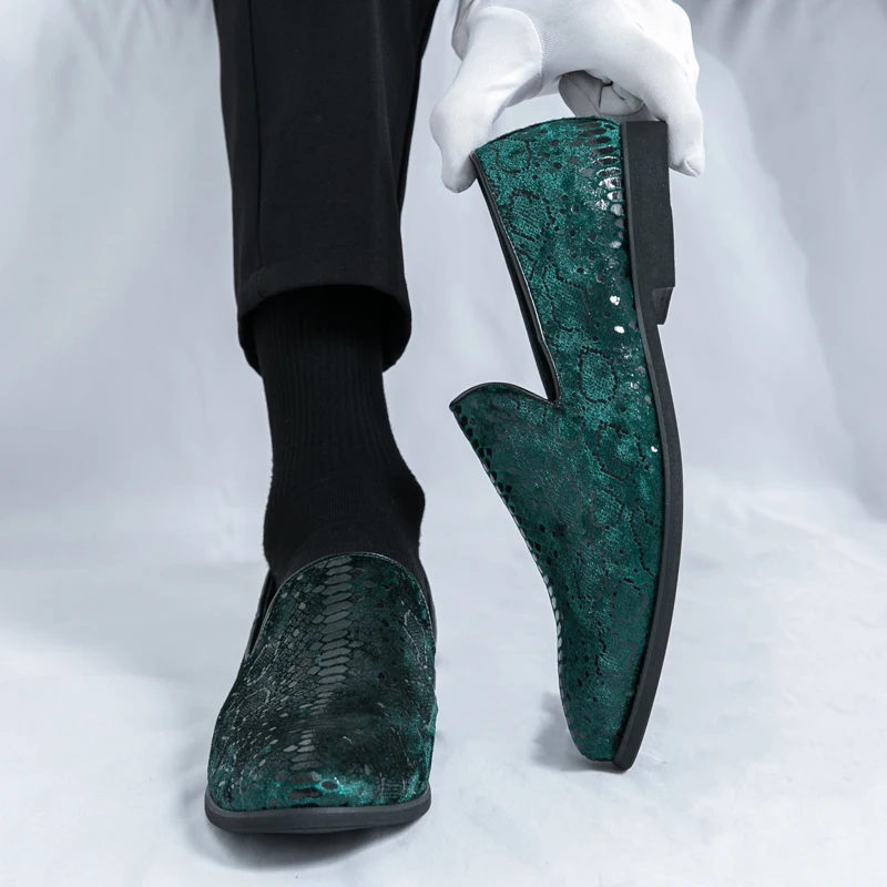 로퍼 남성 캐주얼 편안한 경량 통기성 유행 작은 가죽 신발 영국 Busine Office 신발 남성 사이즈 38-46