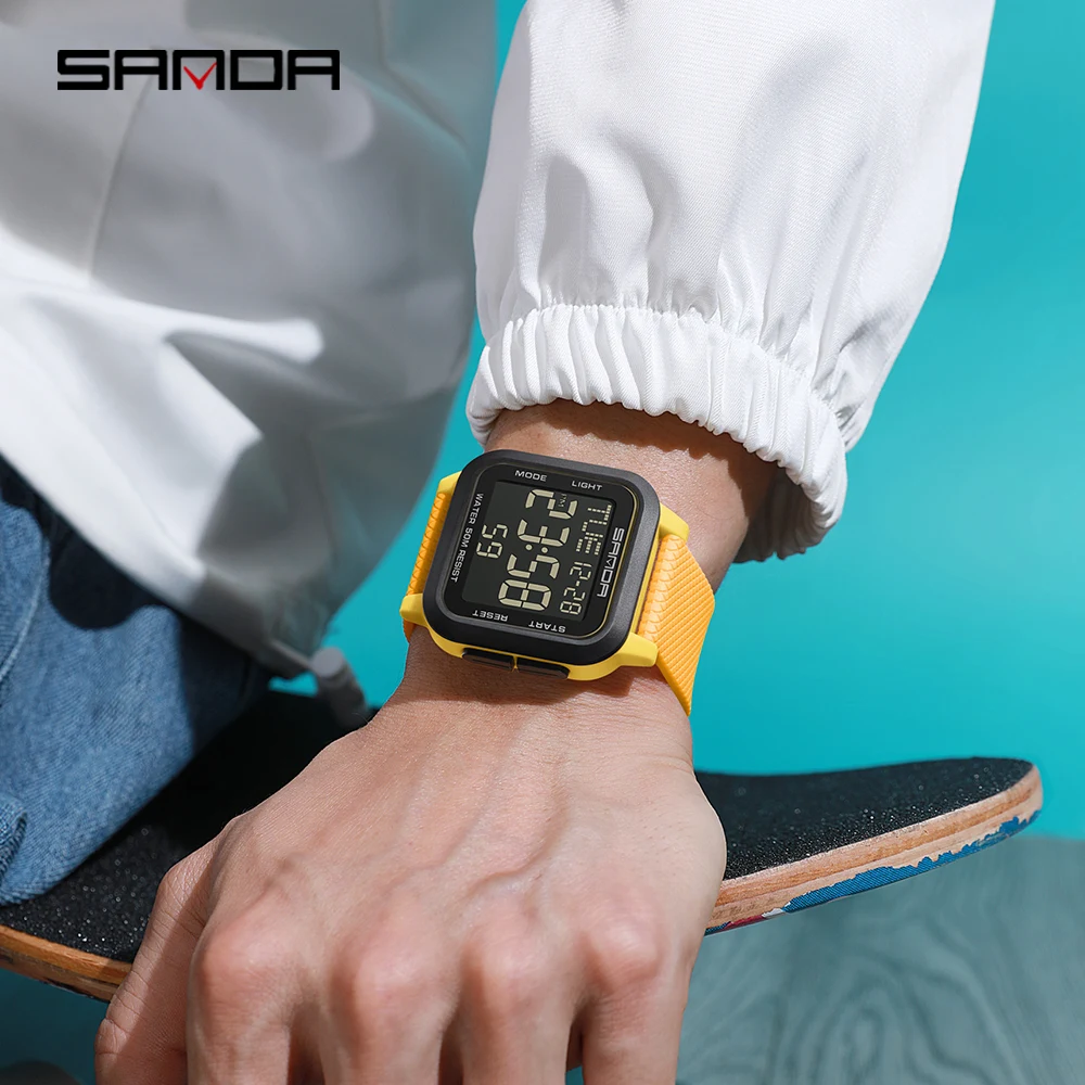 SANDA 2194 ساعة إلكترونية عصرية للطلاب متعددة الوظائف رياضية رقمية مقاومة للماء وإضاءة ليلية للرجال ساعة كاجوال